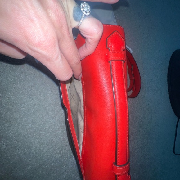 Michael kors purse - Picture 6 of 6